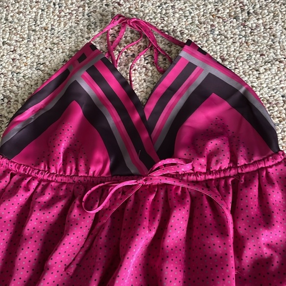 Old Navy XS Polka Dot Hot Pink Baby Doll Halter Dress. - Picture 5 of 7
